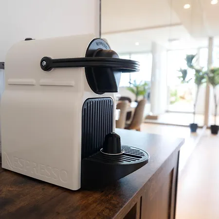 Loft Bord De Mer, Marina Baie Des Anges *