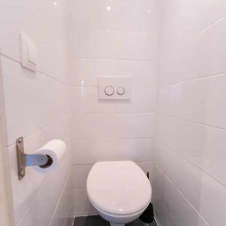 Loft Bord De Mer, Marina Baie Des Anges *