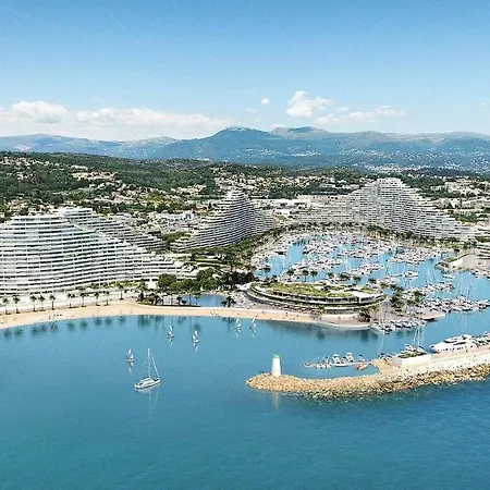 Apartmán Loft Bord De Mer, Marina Baie Des Anges